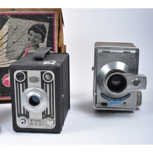 283 - A mixed collection of vintage film cameras. Models are: R F Hunter Ltd London 