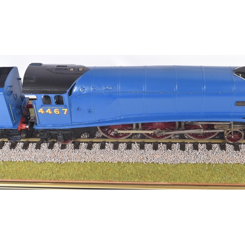 100 - A kit built O gauge model railway trainset locomotive engine. The loco being a 4-6-2 LNER ' Wild Swa... 