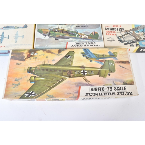 136 - A collection of x6 vintage Airfix 1/72 scale plastic model kits of military and aviation interest. E... 