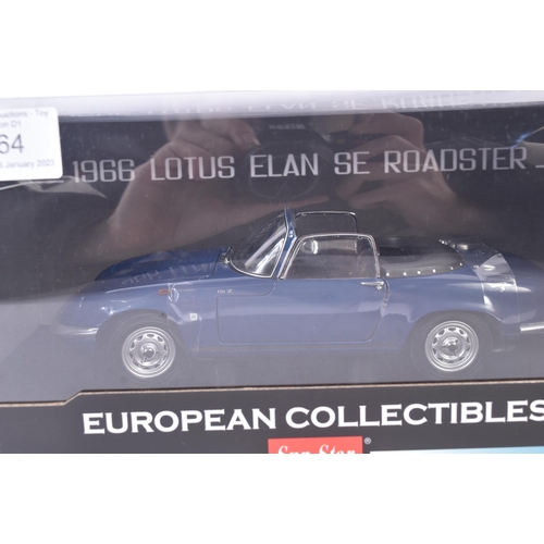 164 - An original Sun Star 1/18 scale boxed diecast model No. 4055 Lotus Elan SE Roadster 1966 in Royal Bl... 