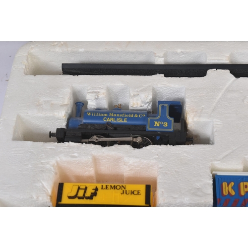 279 - An original Hornby 00 gauge model railway electric trainset No. R672 Industrial Freight. The set con... 