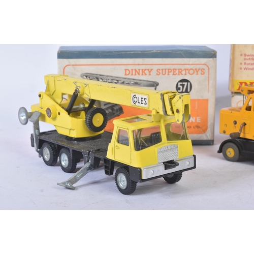 332 - A collection of x3 vintage Dinky Toys boxed diecast models comprising; 980 Coles Hydra Truck 150T, 5... 