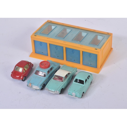 361 - A collection of x4 vintage Corgi Toys and Dinky Toys diecast model cars along with a Corgi Juniors M... 