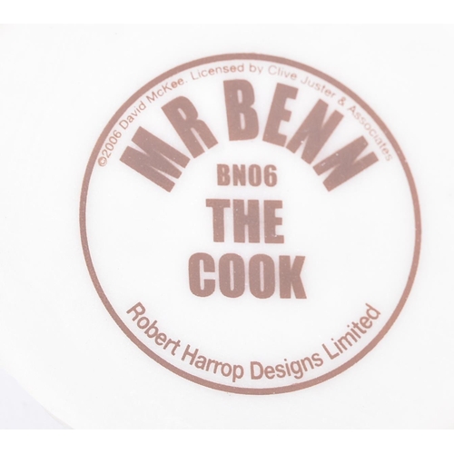 395 - Mr Benn - Robert Harrop - BN06 ' The Cook '. Highly detailed resin figure / statue from the classic ... 