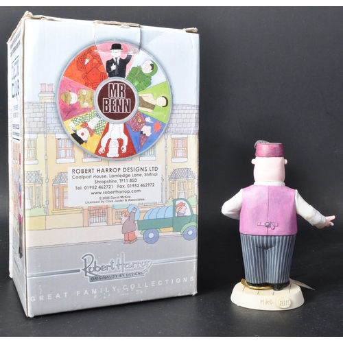 399 - Mr Benn - Robert Harrop - BN02 ' The Shopkeeper '. Highly detailed resin figure / statue from the cl... 