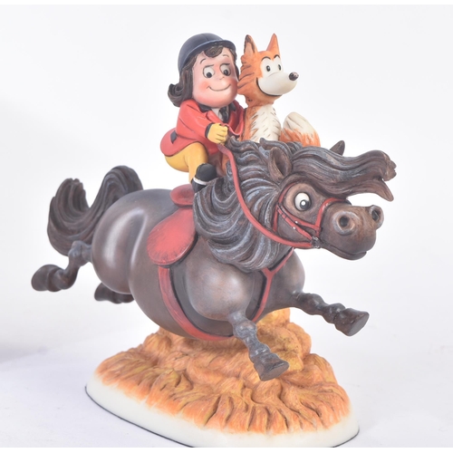 402 - Thelwell - Robert Harrop - THO1 ' In Full Cry '. Highly detailed resin figure / statue from the clas... 