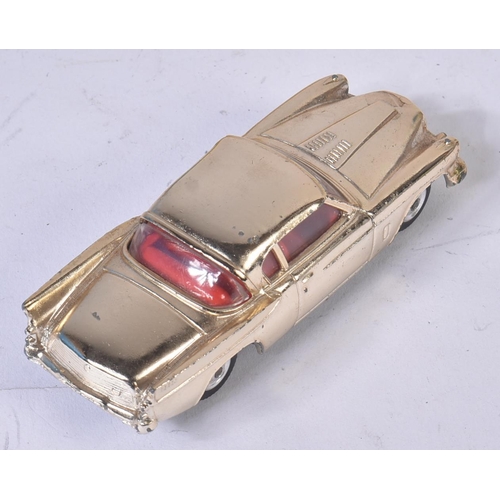 41 - An original vintage Corgi Toys boxed diecast model No. 211S Studebaker ' Golden Hawk '. The car with... 