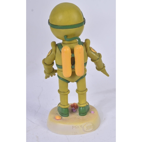 414 - Mr Benn - Robert Harrop - BN03 ' The Spaceman '. Highly detailed resin figure / statue from the clas... 