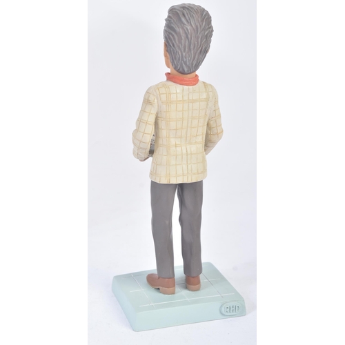 419 - Thunderbirds – Gerry Anderson – Robert Harrop – a resin figure / statue TBF07 Jeff Tracy. Highly det... 