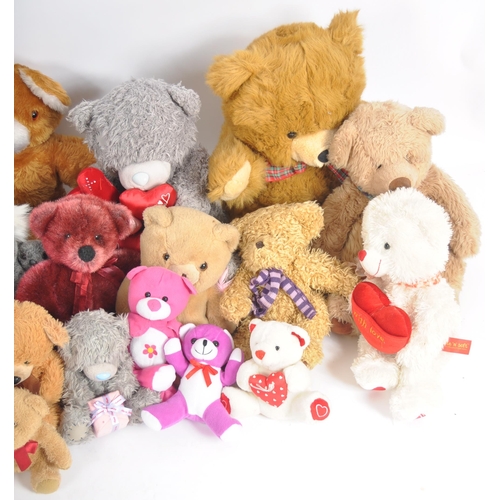 452 - Teddy Bears - a collection of x 18 assorted teddy bears / plush toys to include: Fraser Bear, A&A, M... 