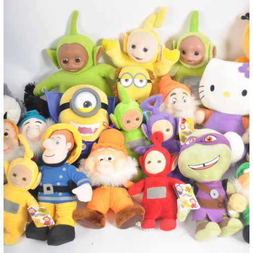 454 - Teddy Bears - a collection of x 24 assorted teddy bears / plush toys to include: Garfield, Despicabl... 