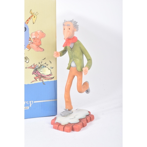 469 - The World Of Roald Dahl - Robert Harrop - Grandpa Joe. Highly detailed resin statues based on the Qu... 