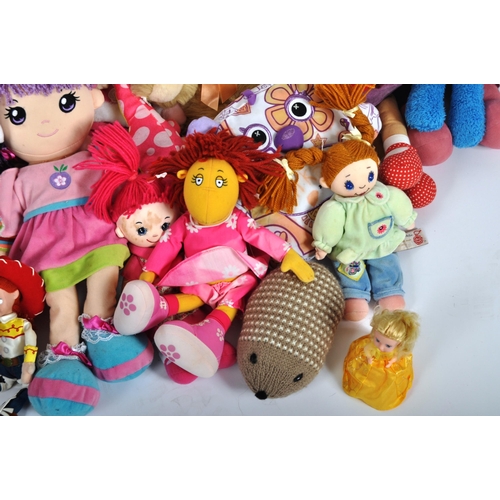 484 - Teddy Bears - a collection of x 24 assorted teddy bears / plush toys to include: Posh Paws, Sesame S... 