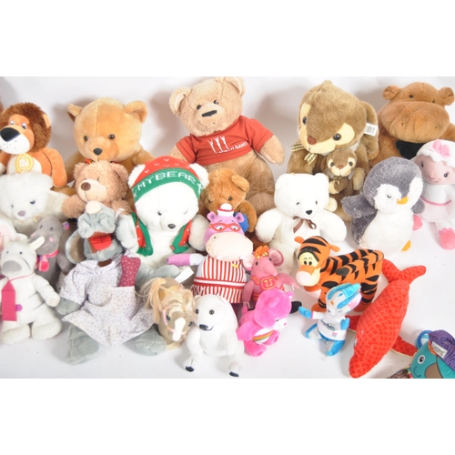 492 - Teddy Bears - a collection of x 36 assorted teddy bears / plush toys to include: Manchester, WmW, R&... 