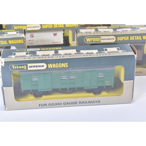 62 - A collection of assorted Wrenn Railways OO gauge model railway trainset locomotive rolling stock / c... 