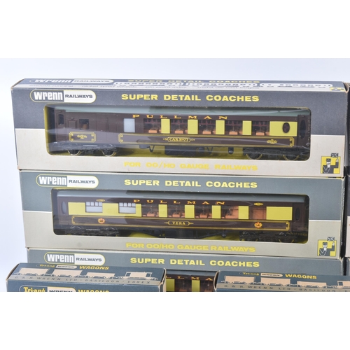 62 - A collection of assorted Wrenn Railways OO gauge model railway trainset locomotive rolling stock / c... 