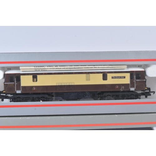 74 - Two Lima made OO gauge model railway diesel trainset locomotives comprising; 205253b Class 47 97561 ... 