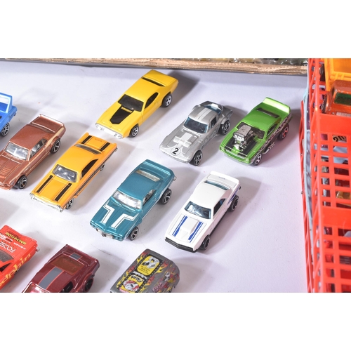 85 - A collection of assorted vintage loose diecast model cars, largely Mattel made Hot Wheels along with... 