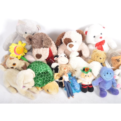 96 - Teddy Bears - a quantity of assorted teddy bears / plush toys to include: Perro Con Manchas, Russ, C... 