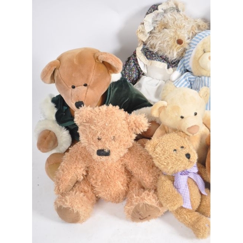 113 - Teddy Bears - a collection of x 24  assorted teddy bears / plush toys to include: Build a Bear, Chee... 