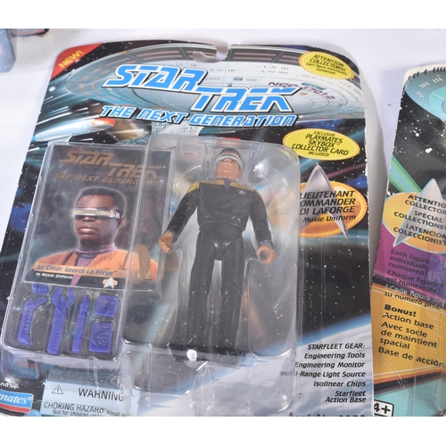 568 - Star Trek - Playmates - a collection of assorted Star Trek Playmates made action figures and playset... 