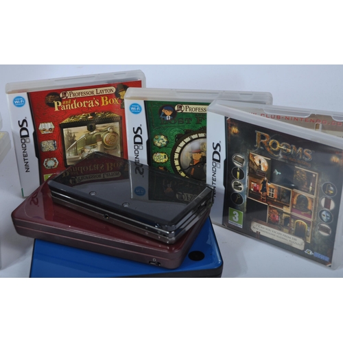 625 - Retro Gaming - Nintendo DS - a collection of handheld video games consoles, boxed and unboxed games ... 