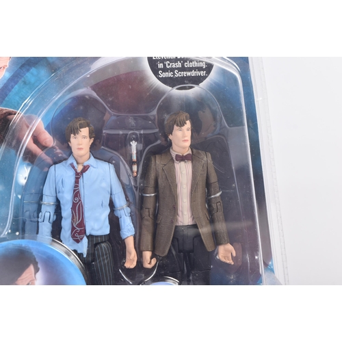 643 - Doctor Who - Character Options - x2 ' The Eleventh Doctor's Crash Set ' twin action figures. Both fa... 