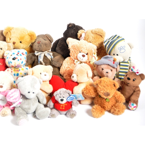 305 - Teddy Bears - a collection of x 22 assorted teddy bears / plush toys to include: Jade, Heunec, Giftw... 