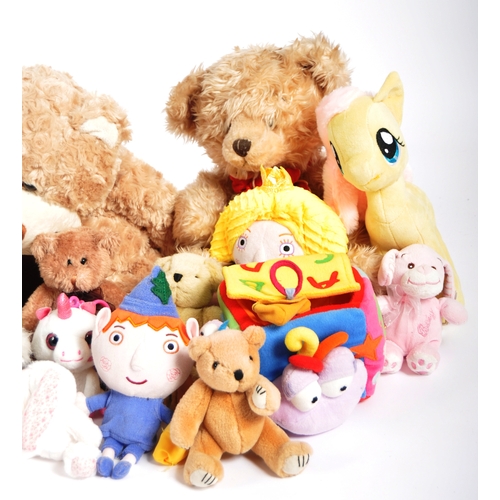 298 - Teddy Bears - a collection of x 18 assorted teddy bears / plush toys to include: Posh Paws, Russ, No... 