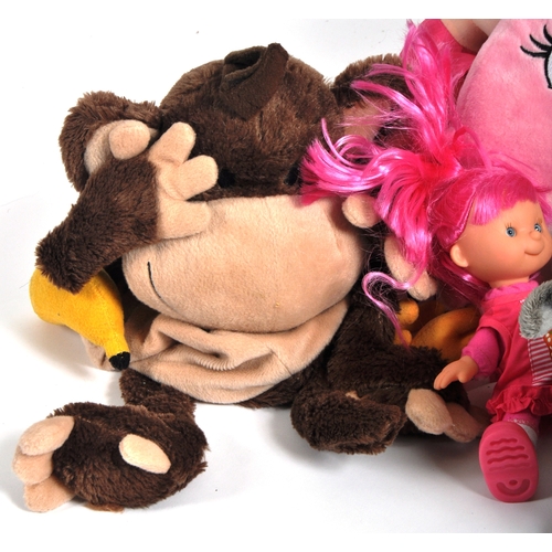 292 - Teddy Bears - a collection of x 20 assorted teddy bears / plush toys to include: Looney Tunes, Posh ... 