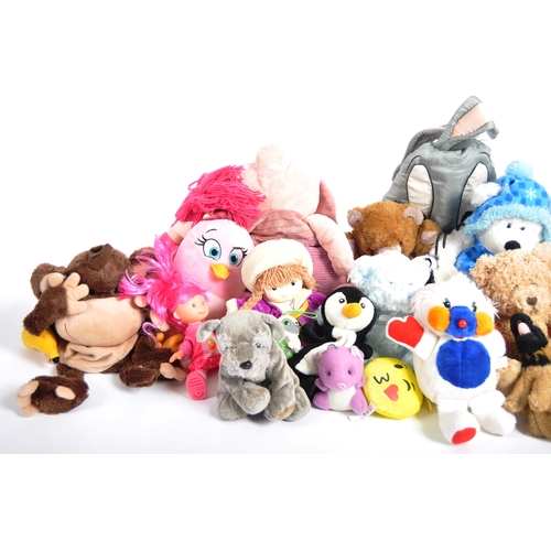 292 - Teddy Bears - a collection of x 20 assorted teddy bears / plush toys to include: Looney Tunes, Posh ... 