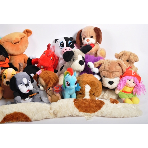 281 - Teddy Bears - a collection of x 28 assorted teddy bears / plush toys to include: Build a Bear, Anima... 