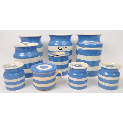 105 - T. G. Green - A collection of vintage 20th century T. G. Green Cornish ware lidded jars with signatu... 