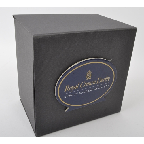 106 - Royal Crown Derby -  Teacup & Saucer - A vintage 20th century Royal Crown Derby NOS New Old Stock fi... 