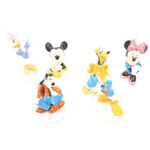 24 - Royal Doulton - Disney - The Mickey Mouse collection. 70 Years 1928 - 1998. Hand made and decorated ... 