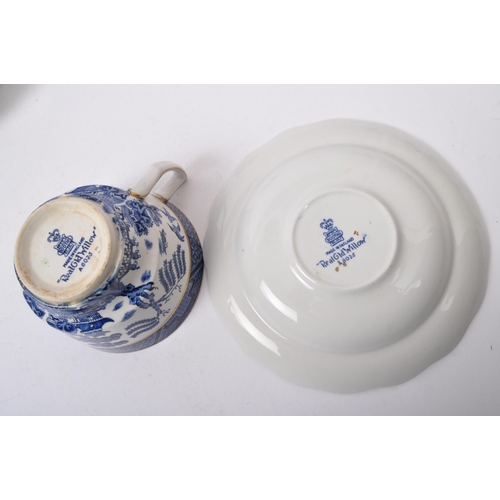 61 - Booths - Real Old Willow - A 20th century Booths ceramic transfer printed willow pattern tea service... 