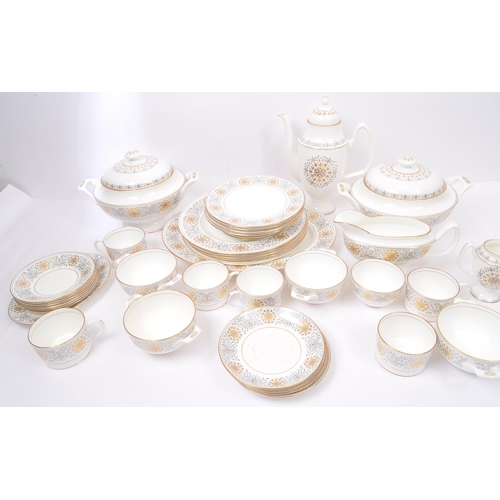 116 - A vintage 20th century circa 1960s Coalport fine bone china 'Spanish Lace' dinner service together w... 