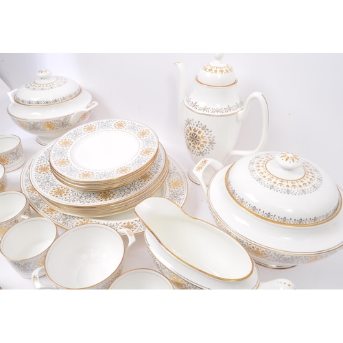 116 - A vintage 20th century circa 1960s Coalport fine bone china 'Spanish Lace' dinner service together w... 