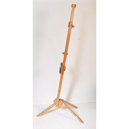 653 - A retro vintage 20th Century artist painting easel of large form / size by Daler. Oak construction a... 