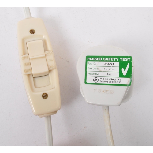 683 - Herbert Terry & Sons - Model 90 - Al retro vintage mid 20th Century anglepoise industrial work facto... 