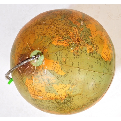 703 - Philips - Challenge Globe - A retro vintage 20th Century 13 1/2