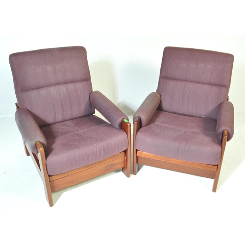 730 - A pair of retro vintage 20th century circa 1970s oak framed armchairs day beds, with adjustable seat... 
