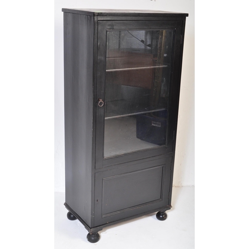 804 - Early 20th Century kitchen dresser cabinet bonnetiere ( hat cupboard ). Of rectangular form with fla... 