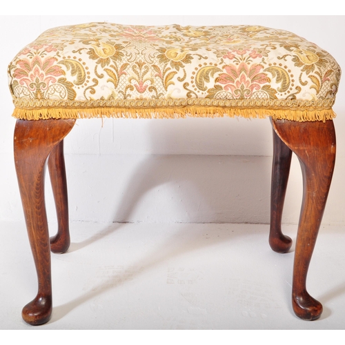 921 - An early 20th century Edwardian era inlaid side table with inlay to top and pie crust type edge and ... 