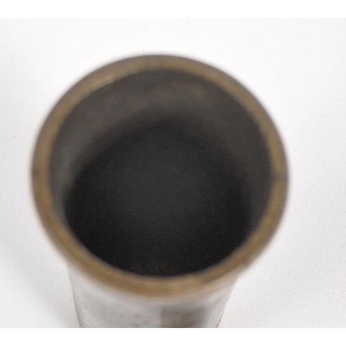 180 - A mixed collection of 18th, 19th and 20th century Indian and Chinese curiosities. To include a Tibet... 