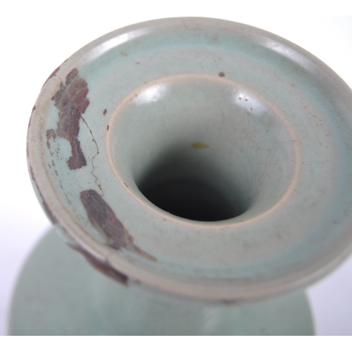 30 - A Chinese Longquan Celadon green glazed crackle bottle vase. Flared rim to top with elegant slender ... 