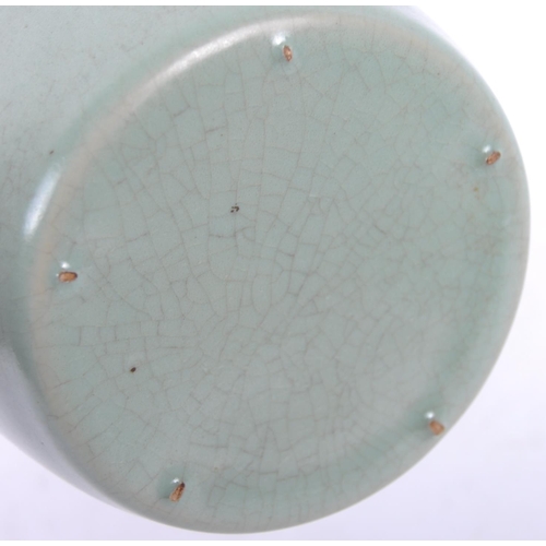 30 - A Chinese Longquan Celadon green glazed crackle bottle vase. Flared rim to top with elegant slender ... 