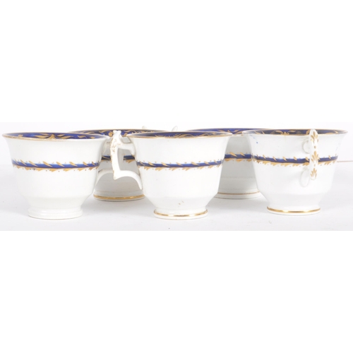 12 - A 19th Century Spode / Coalport / Worcester manner hand painted tea service / tea set. Decorated in ... 