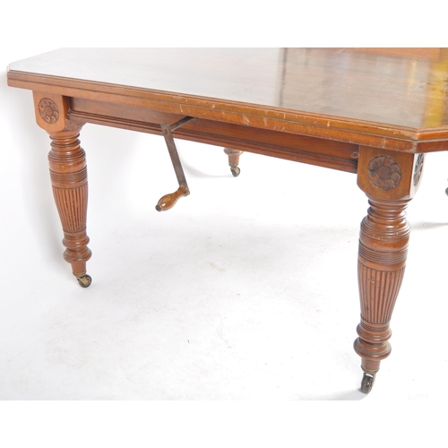 284 - A large 19th Century Victorian mahogany extendable dining table and near matching set of  ten of cha... 