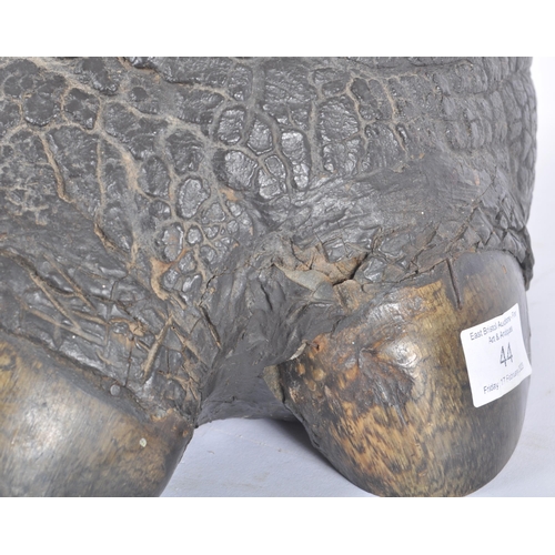 44 - Natural History & Taxidermy - An early 20th Century Indian Rhino Rhinoceros foot lamp base. Horn / b... 